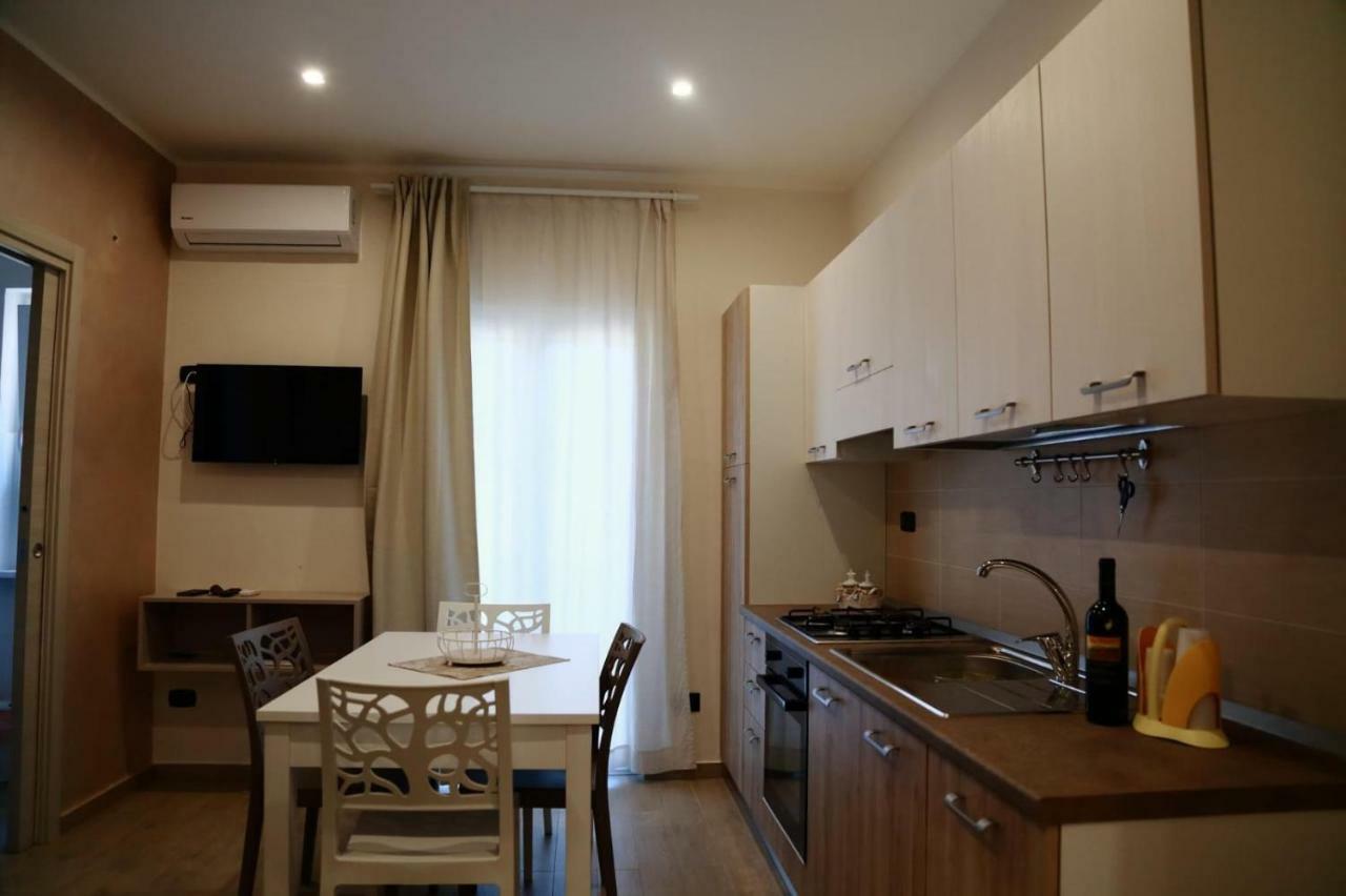 Appartamento La Dolce Vita Crotone Luaran gambar